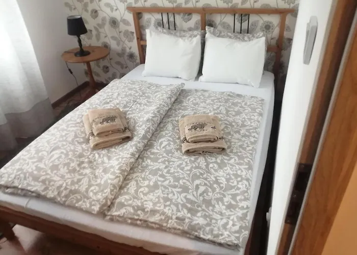 Husarska Апартаменты